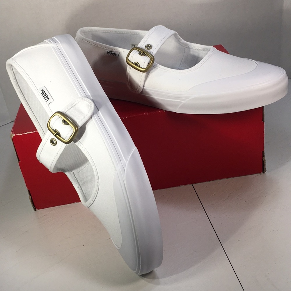 NWOT Vans Mary Jane Sport Pumps in White Women’s 9 - Picture 9 of 9